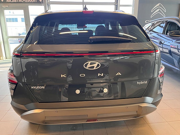 Hyundai Kona 4 of 5