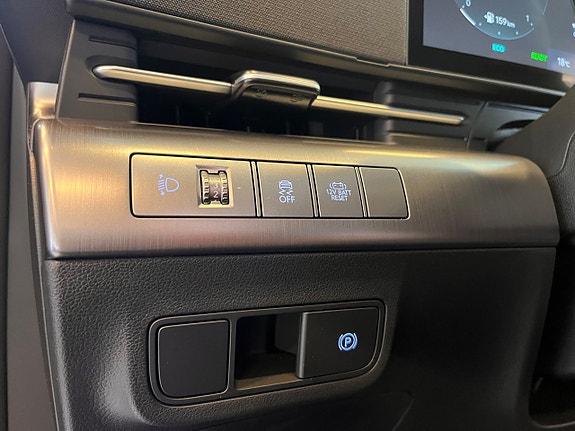 Hyundai Kona 15 of 17