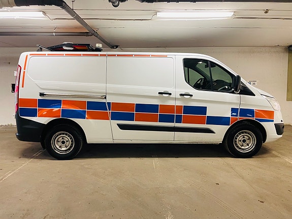 Ford Transit Custom 6 of 18