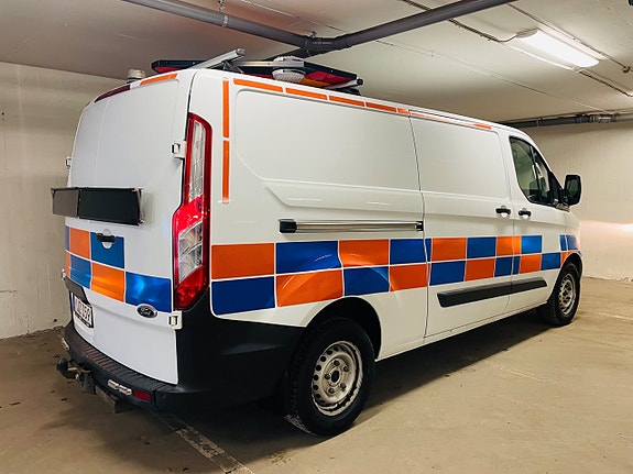 Ford Transit Custom 5 of 18