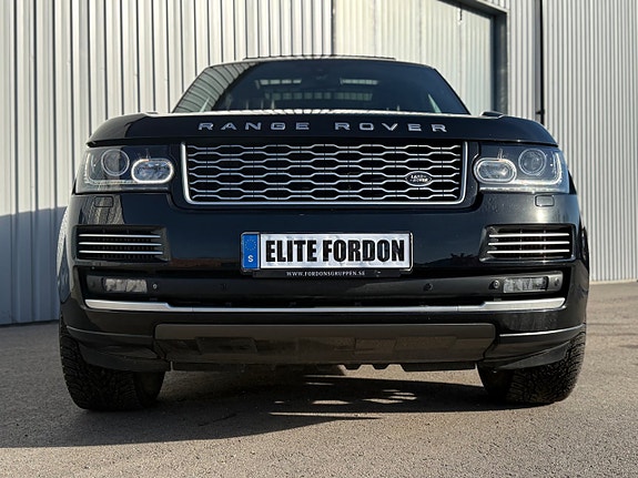 Land Rover Range Rover 2 of 5