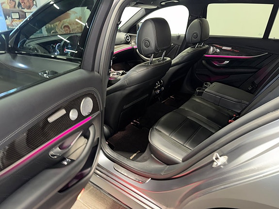Mercedes-Benz E63 11 of 25