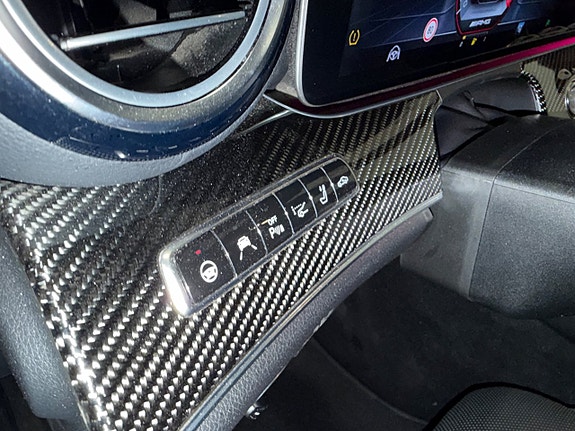 Mercedes-Benz E63 13 of 25