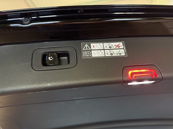 Mercedes-Benz C220 d 11 of 26