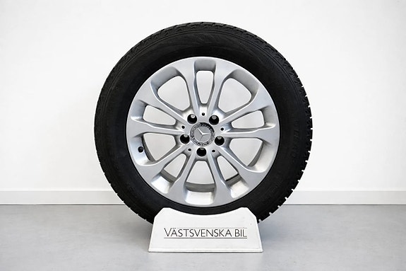 Mercedes-Benz GLA200 19 of 19