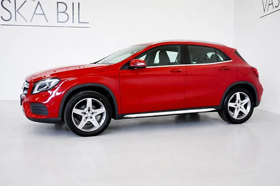 Mercedes-Benz GLA200 3 of 19