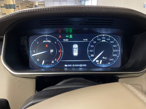 Land Rover Range Rover 13 of 21