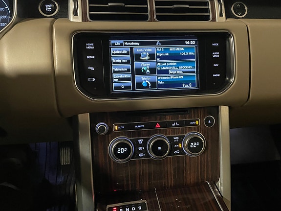 Land Rover Range Rover 15 of 21