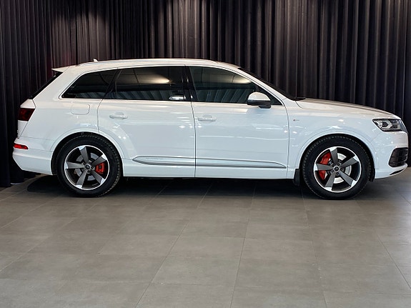 Audi Q7 5 of 5