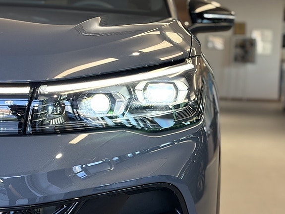 Volkswagen Tiguan 10 of 22