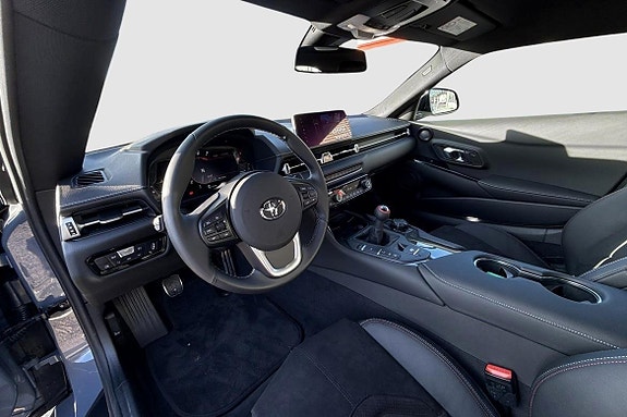Toyota Supra 7 of 14