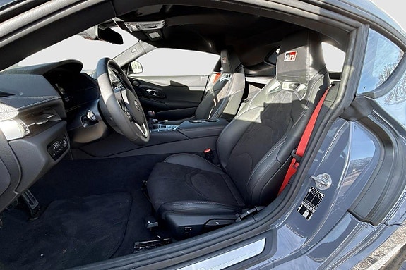 Toyota Supra 8 of 14