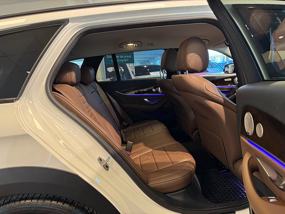 Mercedes-Benz E220 d 19 of 25