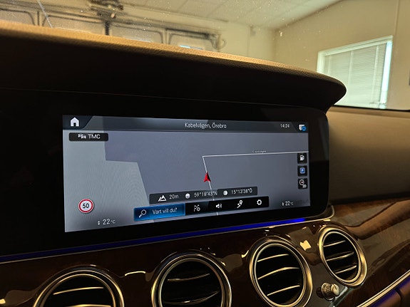 Mercedes-Benz E220 d 14 of 25