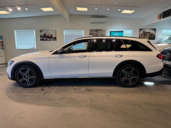 Mercedes-Benz E220 d 21 of 25