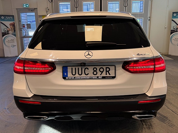 Mercedes-Benz E220 d 24 of 25