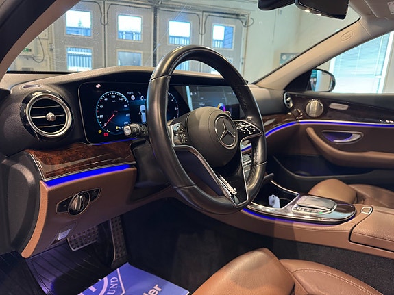 Mercedes-Benz E220 d 7 of 25