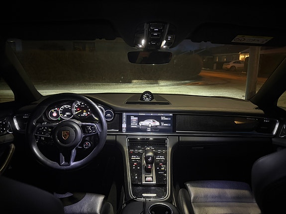Porsche Panamera 3 of 5