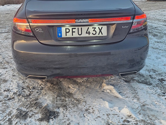 Saab 9-5 3 of 3