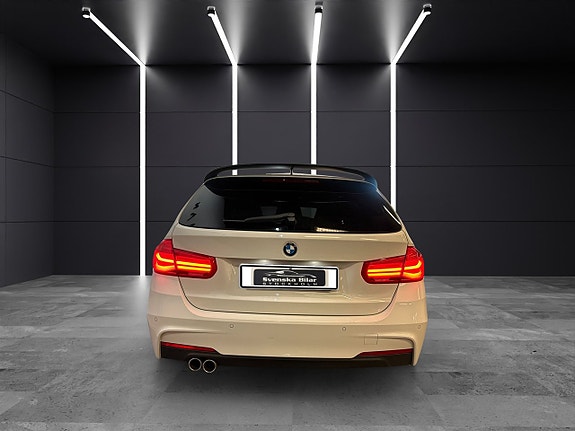 BMW 320 5 of 5