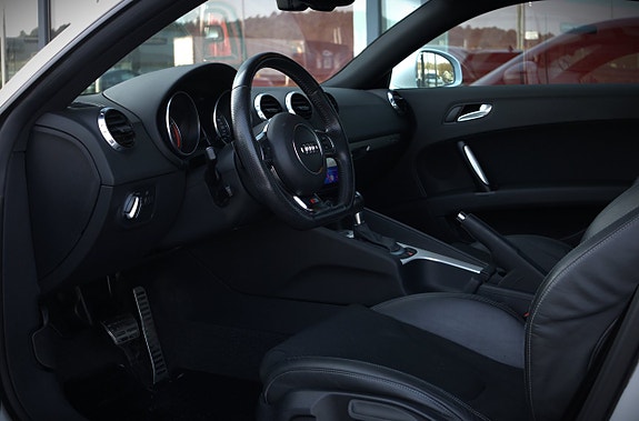 Audi TT 9 of 18