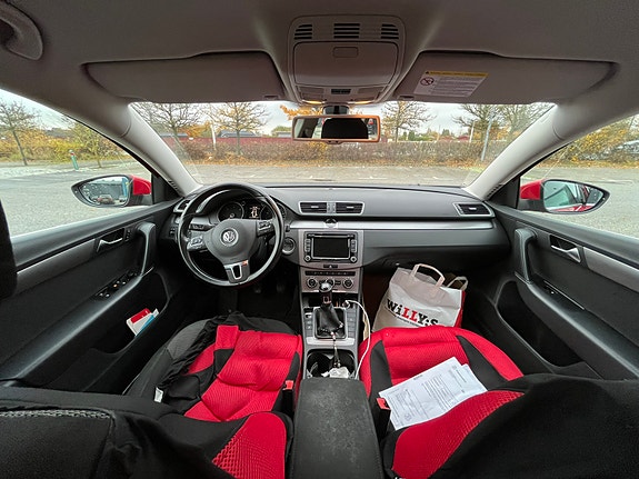 Volkswagen Passat 4 of 5