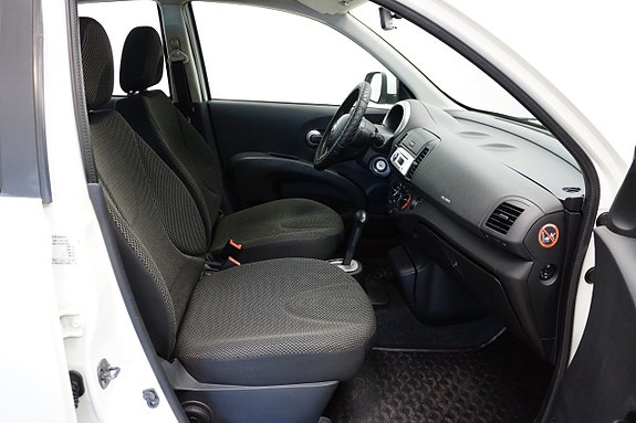 Nissan Micra 8 of 13