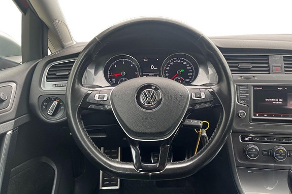 Volkswagen Golf Alltrack 8 of 20