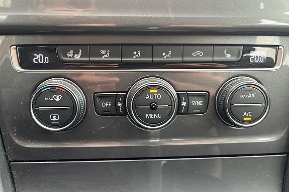 Volkswagen Golf Alltrack 20 of 20