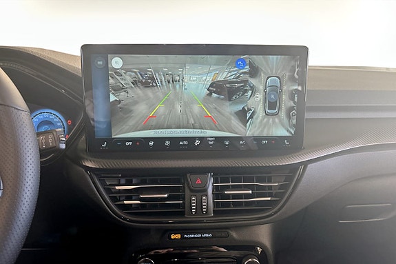Ford Kuga 6 of 10