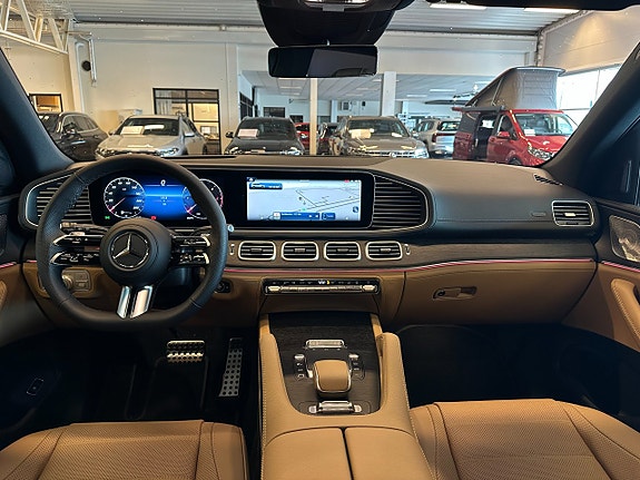 Mercedes-Benz GLS450 d 8 of 14