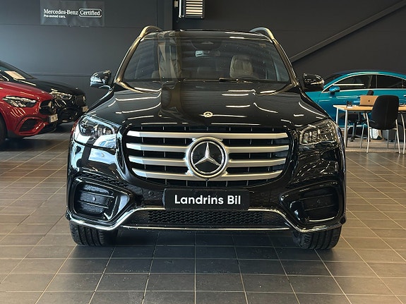 Mercedes-Benz GLS450 d 2 of 14