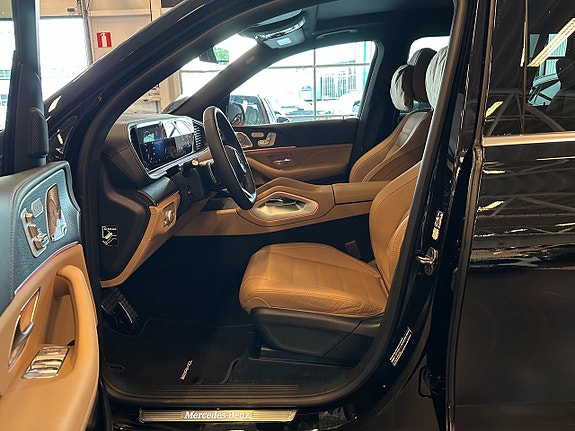 Mercedes-Benz GLS450 d 12 of 14