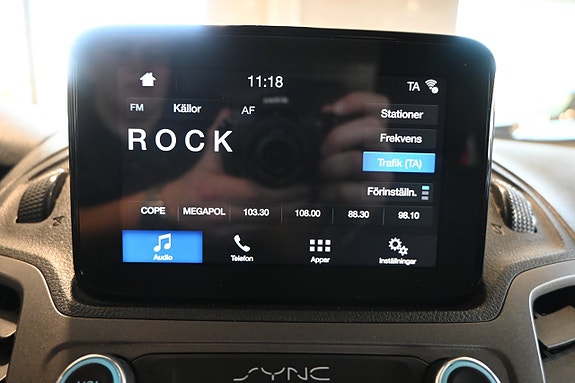 Ford Transit Connect 13 of 17
