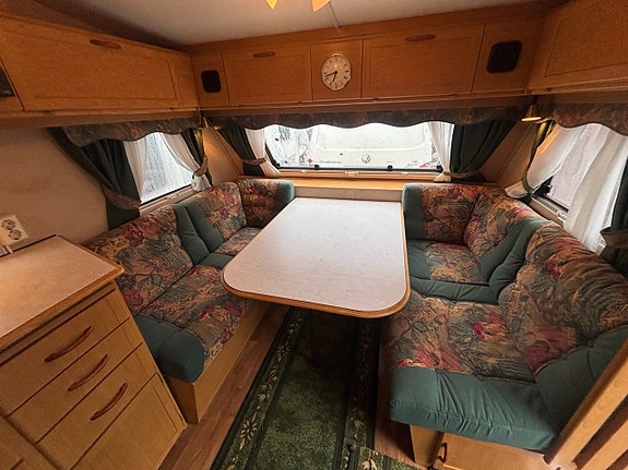 Kabe Ametist GLE 1490 kg /Året runt vagn / 779 kr/mån 3 of 5
