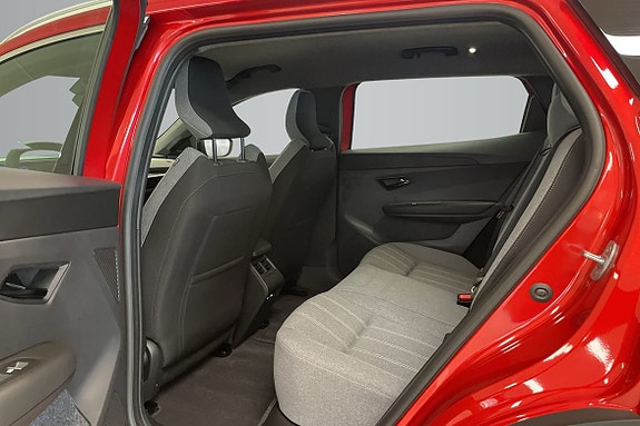 Renault Scenic E-Tech 11 of 18