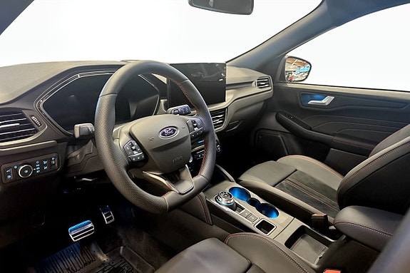 Ford Kuga 5 of 5