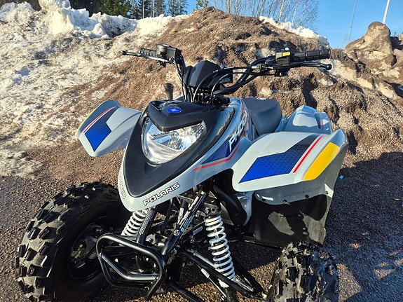 Polaris Phoenix 200 2 of 3