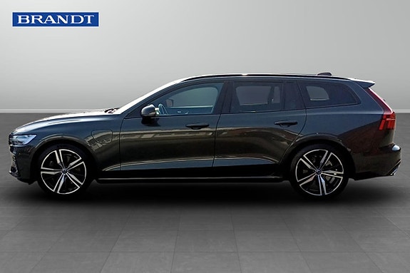 Volvo V60 3 of 5