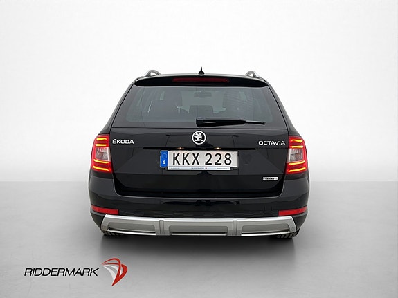 Skoda Octavia Scout 5 of 5