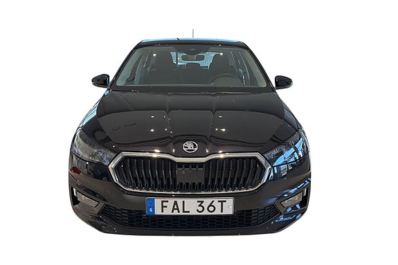 Skoda Fabia 3 of 5