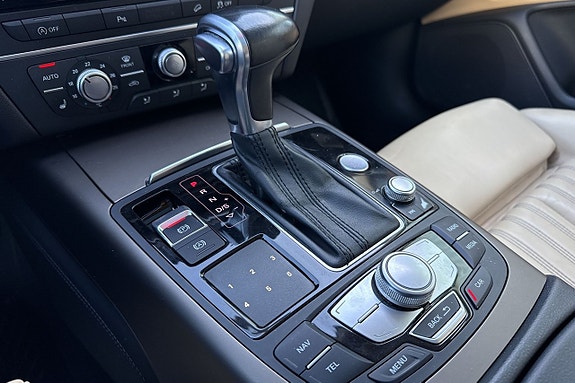 Audi A6 allroad 21 of 26