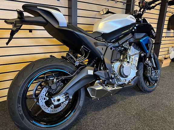 CFMOTO 675NK EJ PÅ LAGER 4 of 18