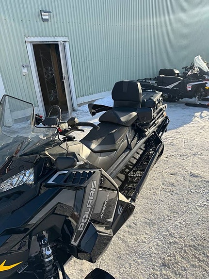 Polaris S4 Titan Adventure 155 momsad 29 MIL 3 of 5