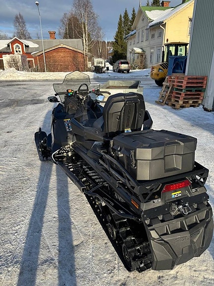 Polaris S4 Titan Adventure 155 momsad 29 MIL 4 of 5