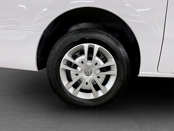 Peugeot Expert 5 of 5