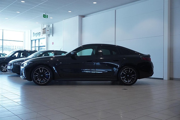 BMW i4 4 of 16