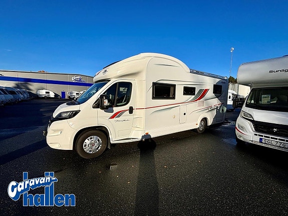 Kabe Travelmaster x 780 LGB (AC/Ugn/Cykelställ)