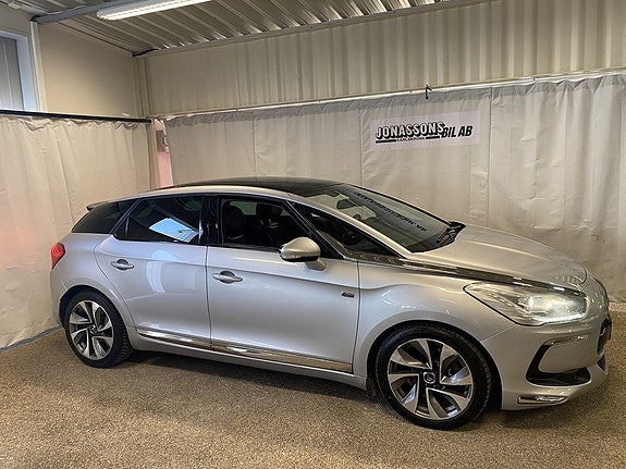 Citroen DS5 3 of 5