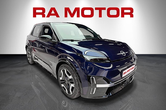 Nissan Micra 3 of 15
